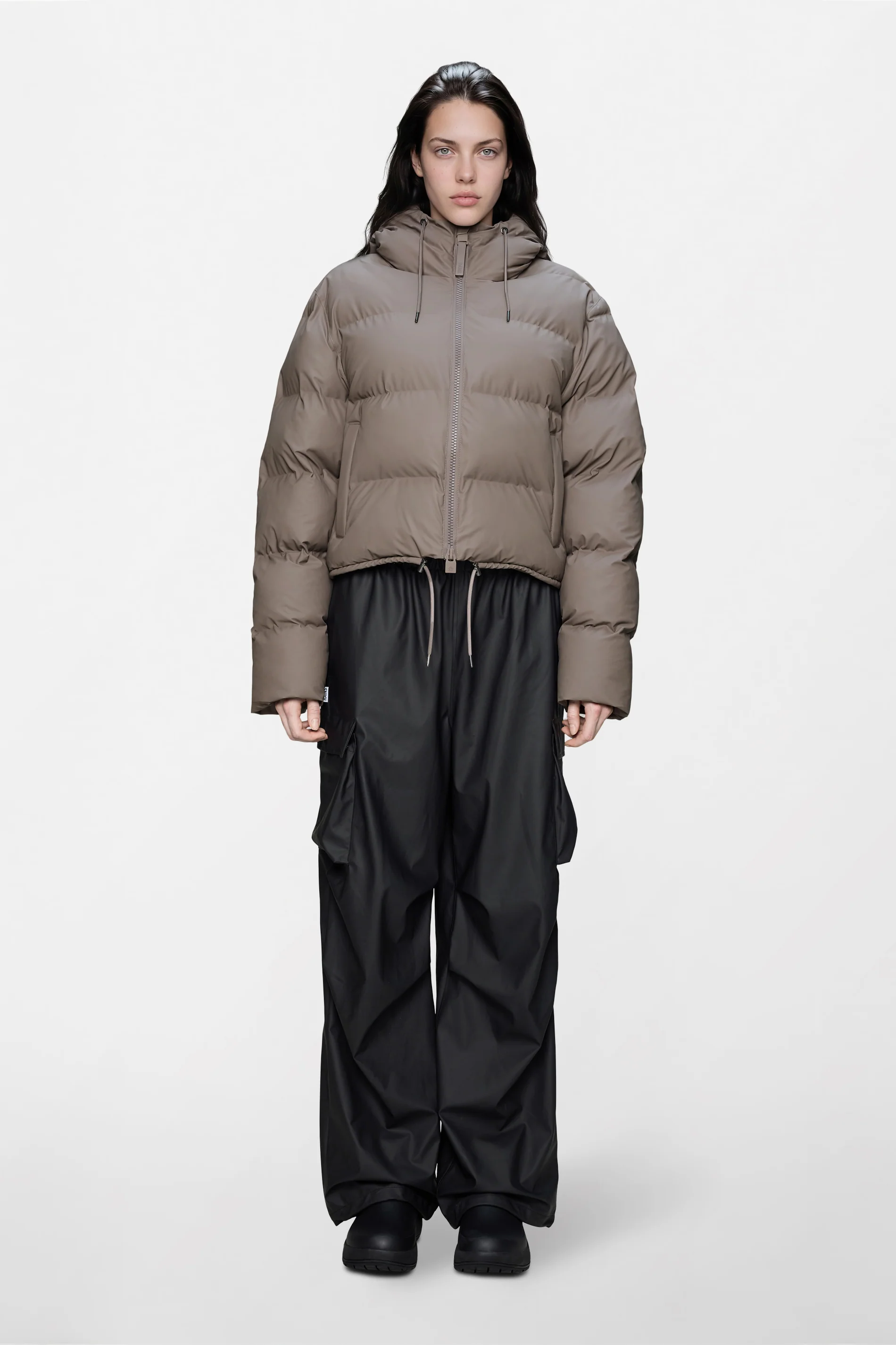 Alta Short Puffer Jacket - Image 14
