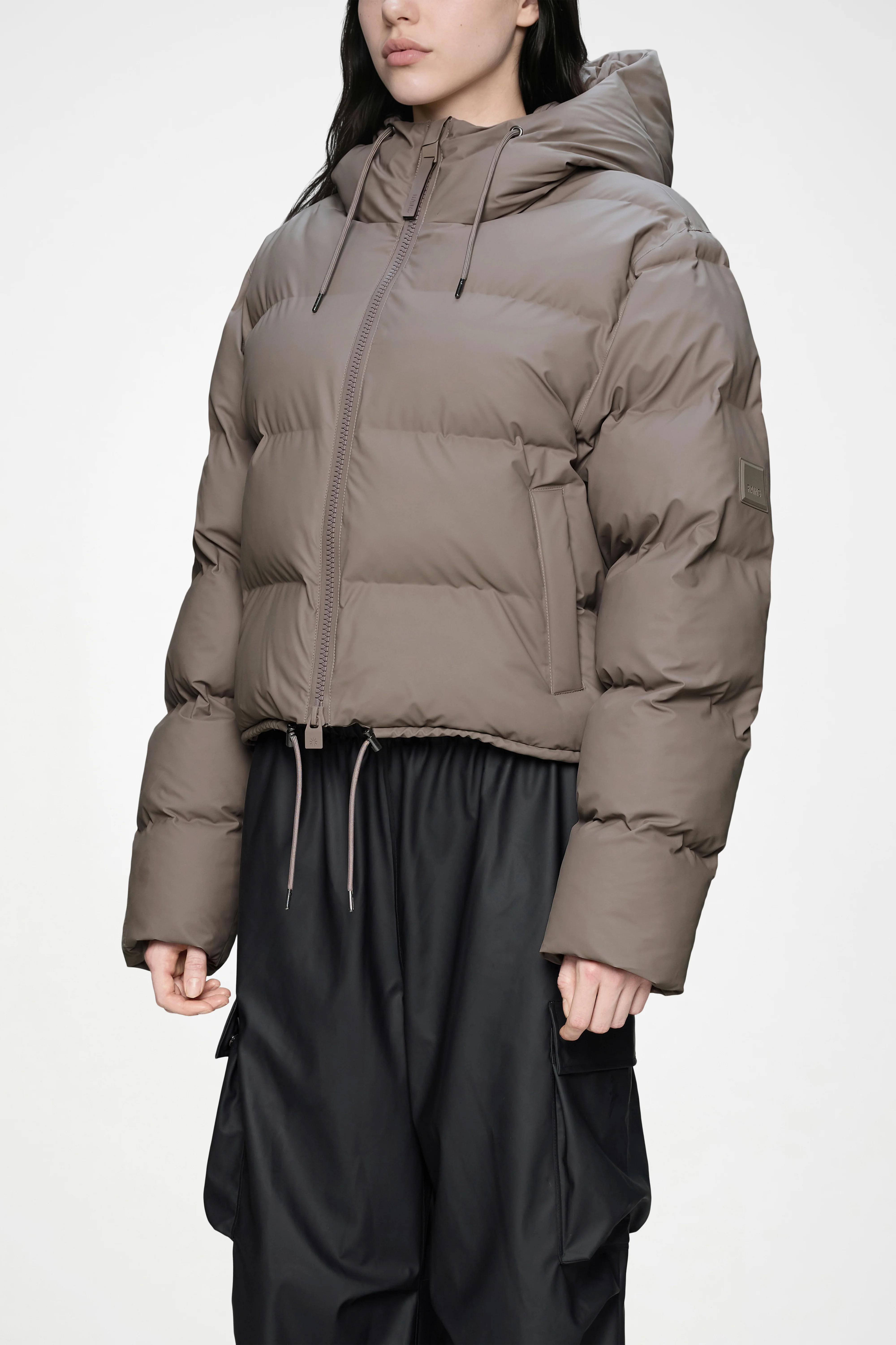 Alta Short Puffer Jacket - Image 19