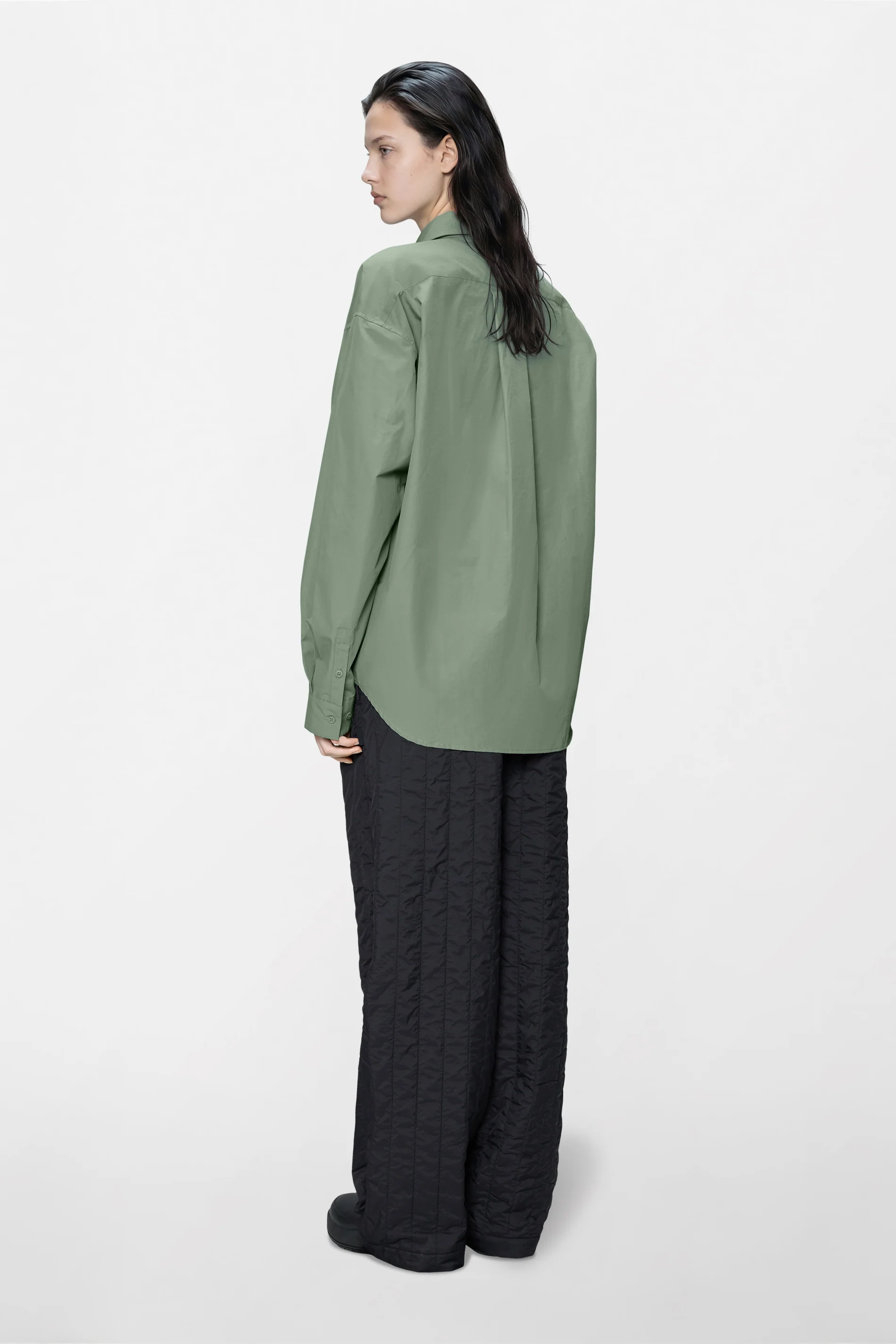 Light Woven Long Sleeve Shirt - Image 11
