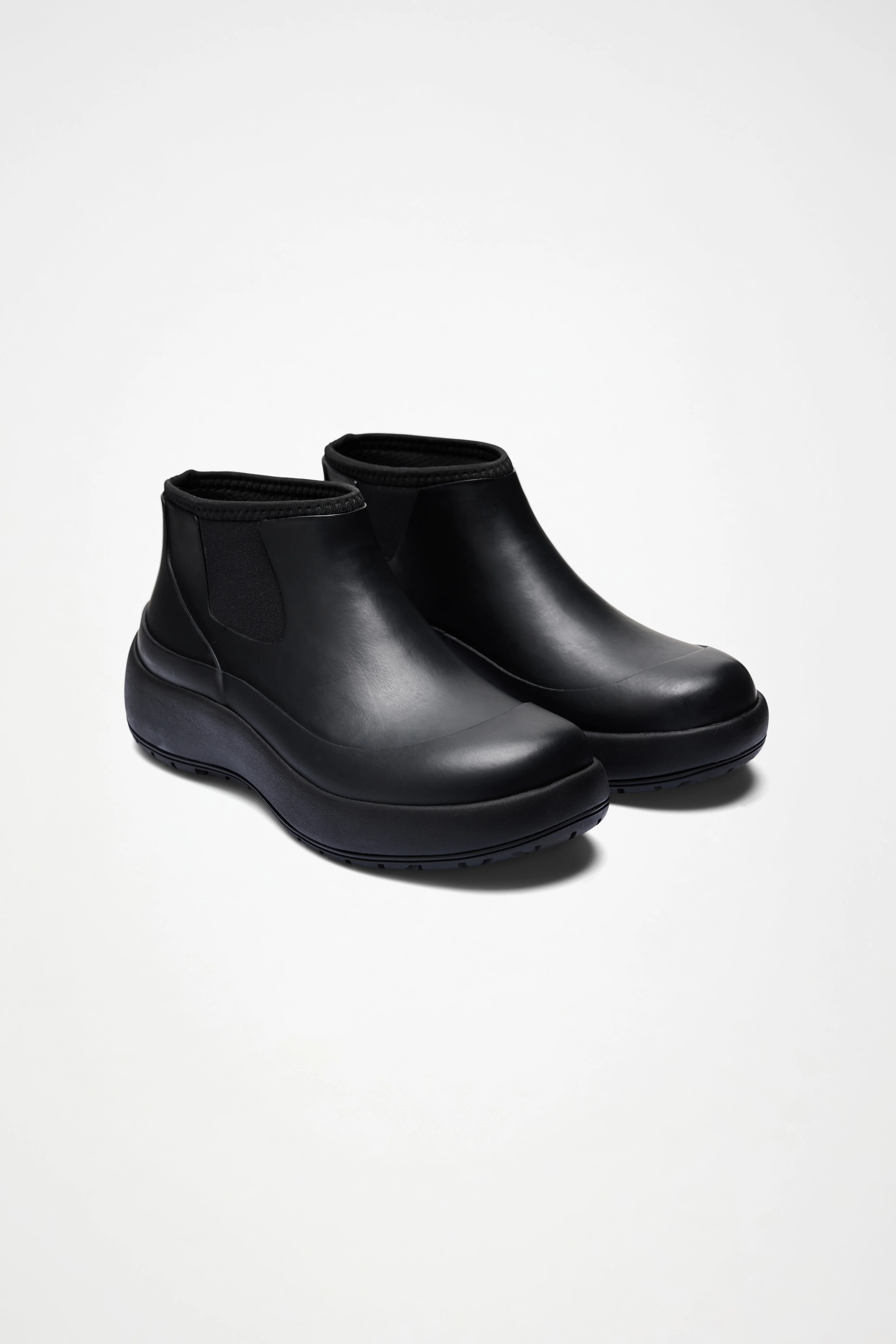 The Dry Boot Short W - Image 8