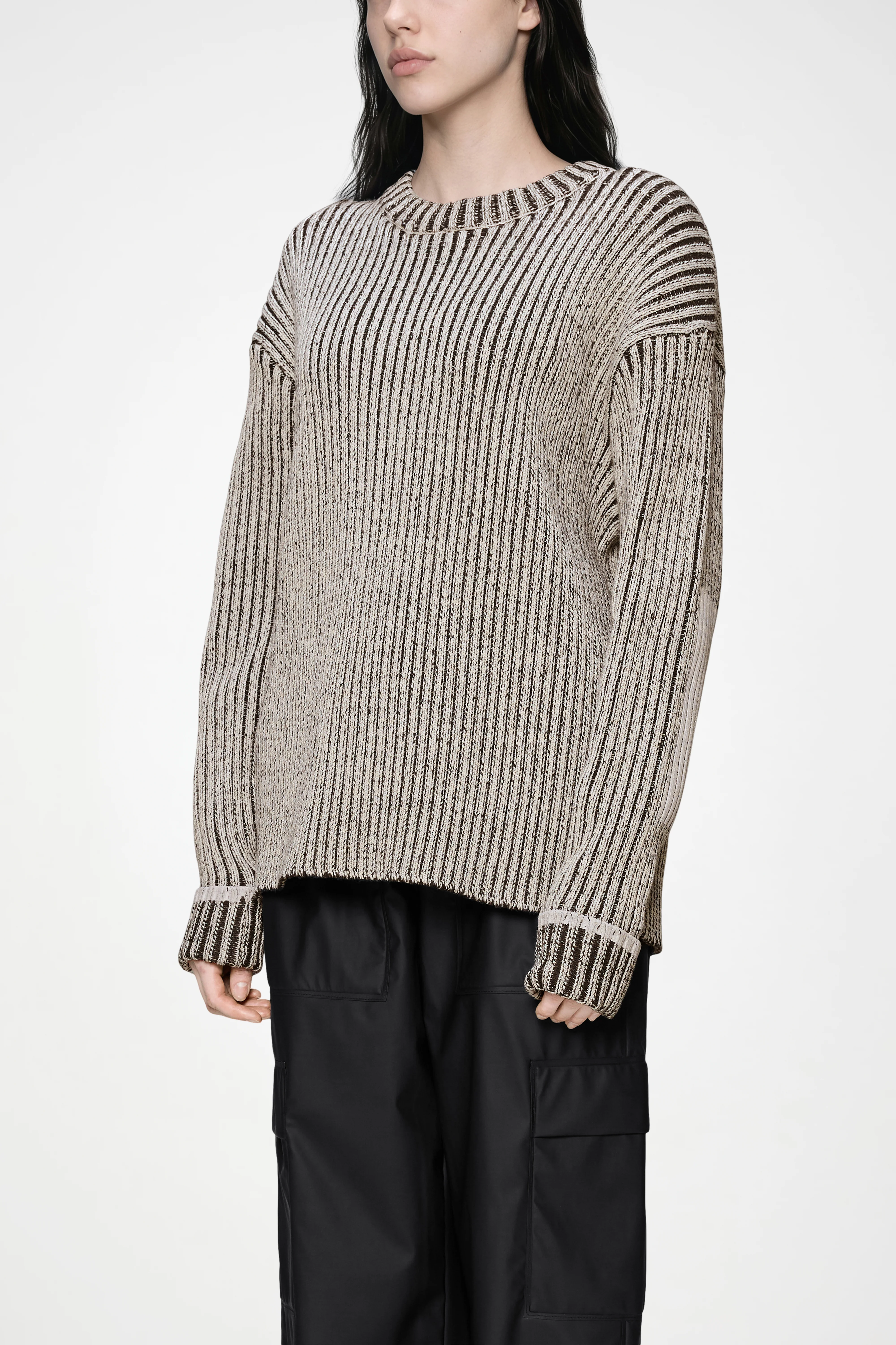Sapa Knit Crew Neck - Image 4