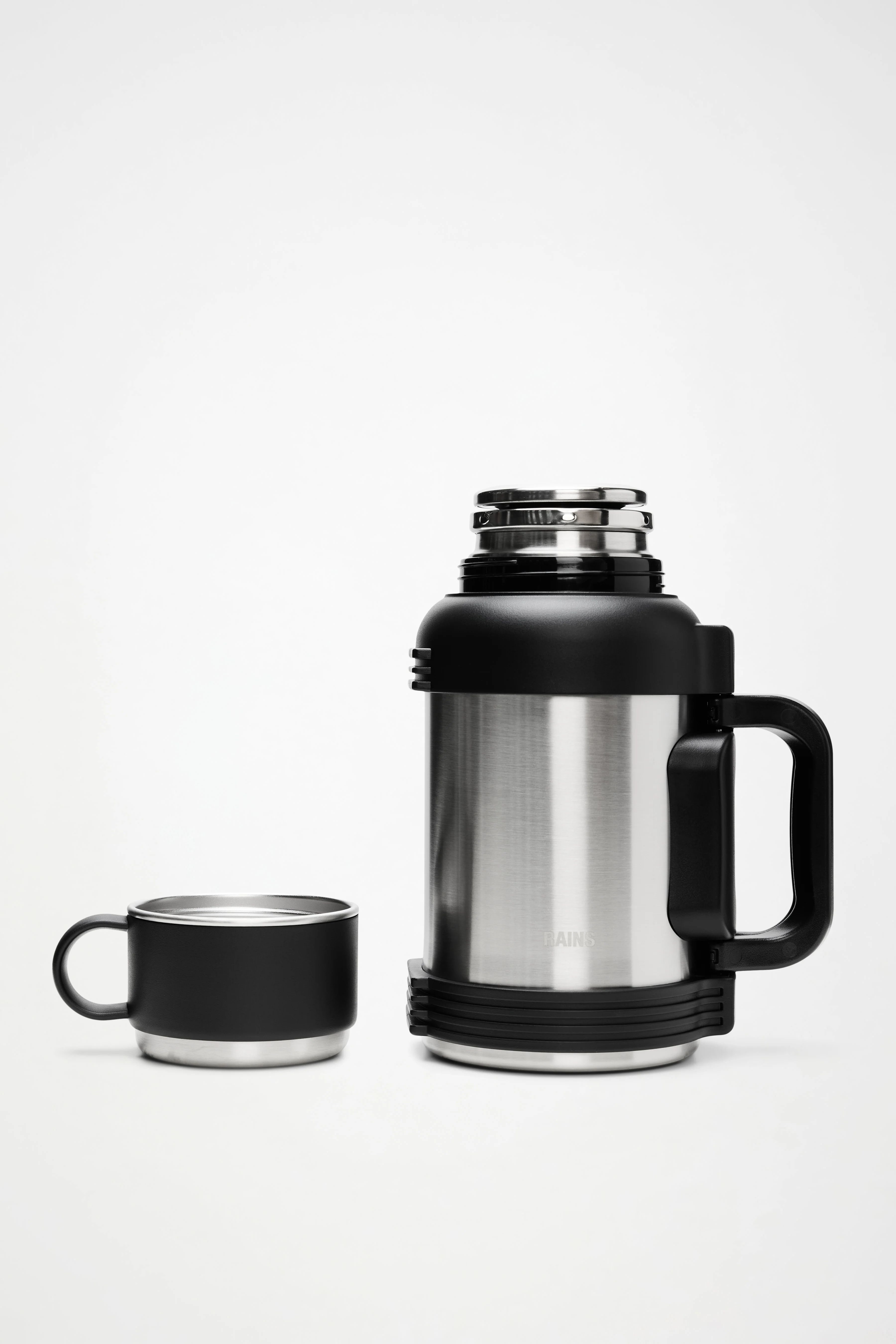 Stainless Steel Tumbler Vacuum Flask 1300ml - Image 3