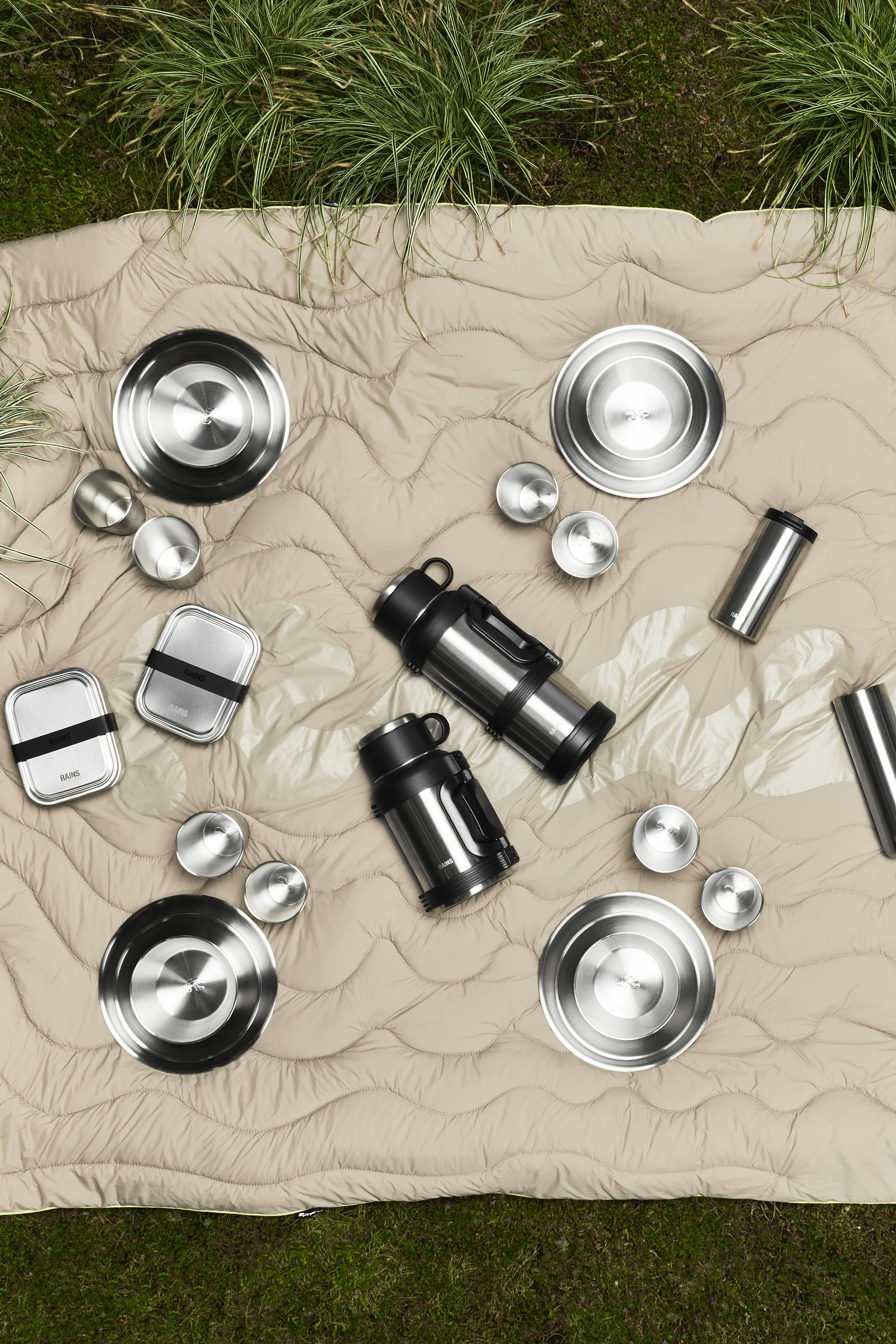 Stainless Steel Tumbler Vacuum Flask 2000ml - Image 7