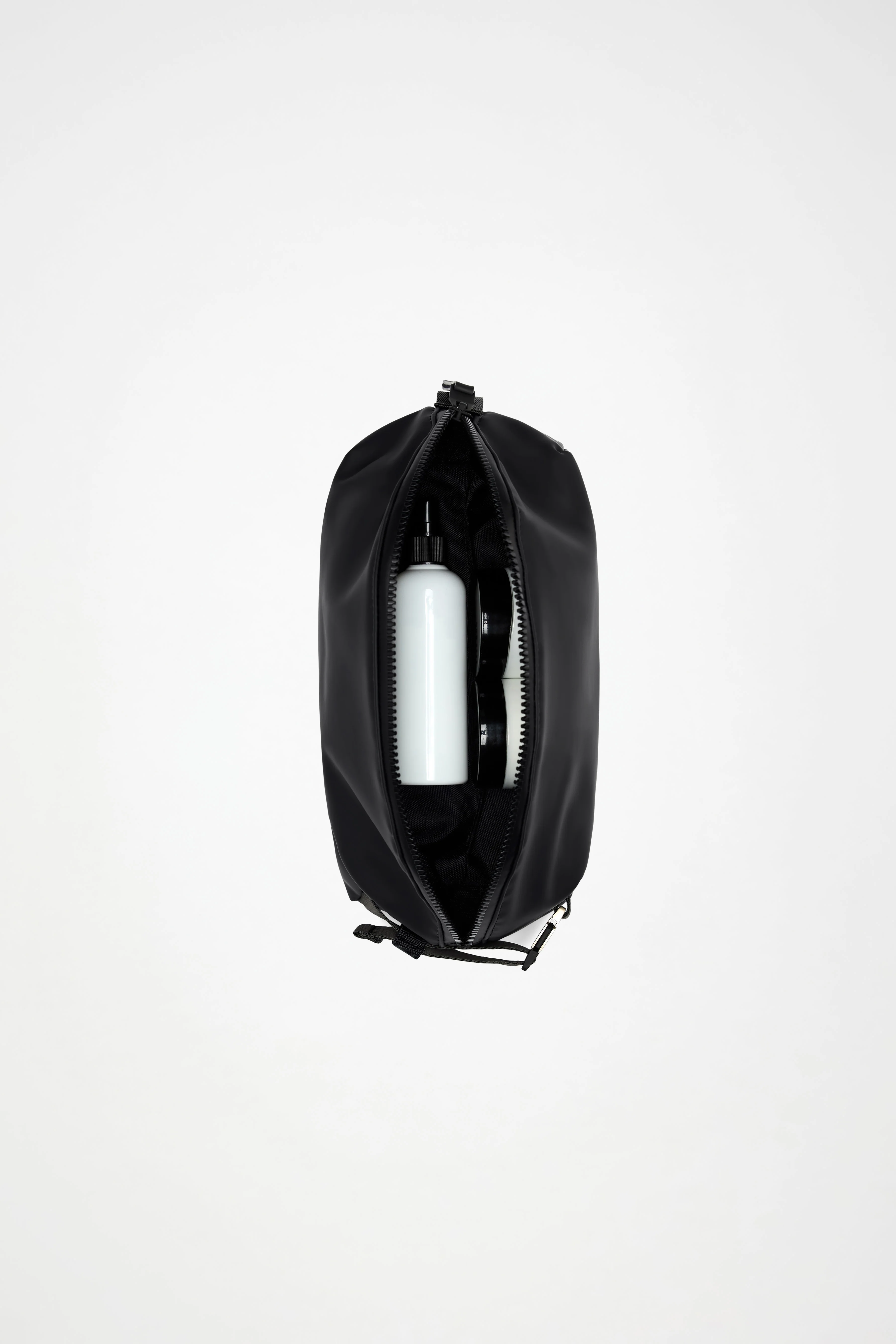 Valera Wash Bag - Image 5